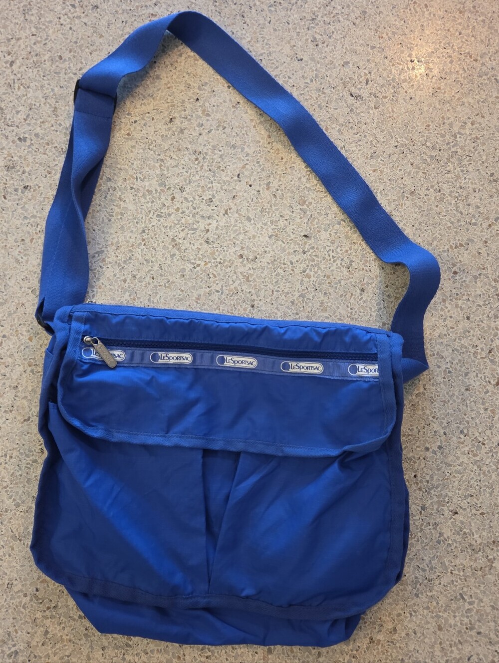 LeSportsac Vintage Purple Crossbody Shoulder Purse Bag Nylon Travel